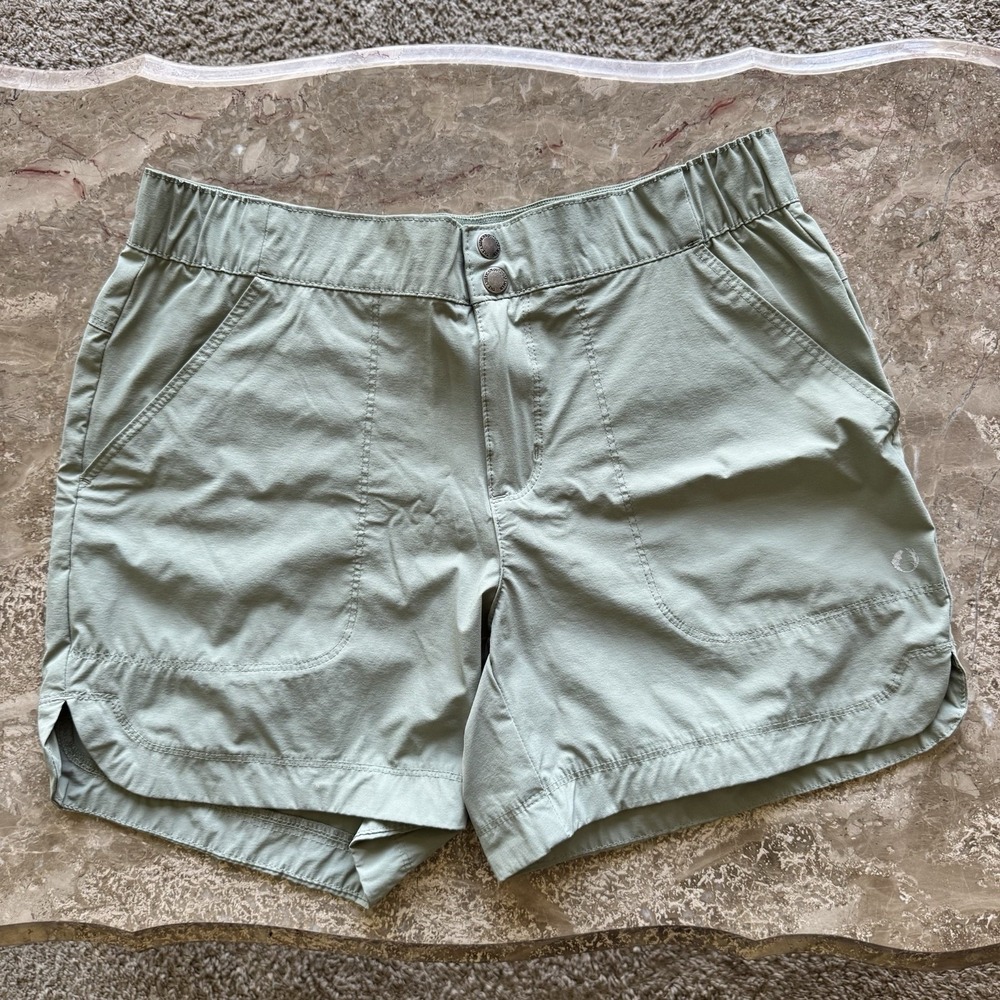 The American Outdoorsman Women Shorts Curved Hem Green Outdoor M Activewear